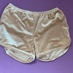 Really cute velvet short